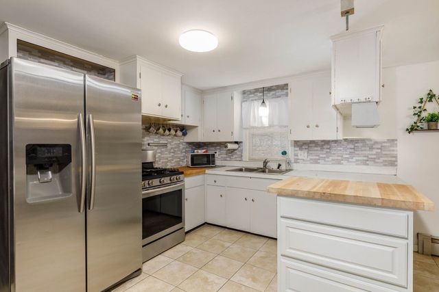 41 Senna Road, Fitchburg, MA 01420