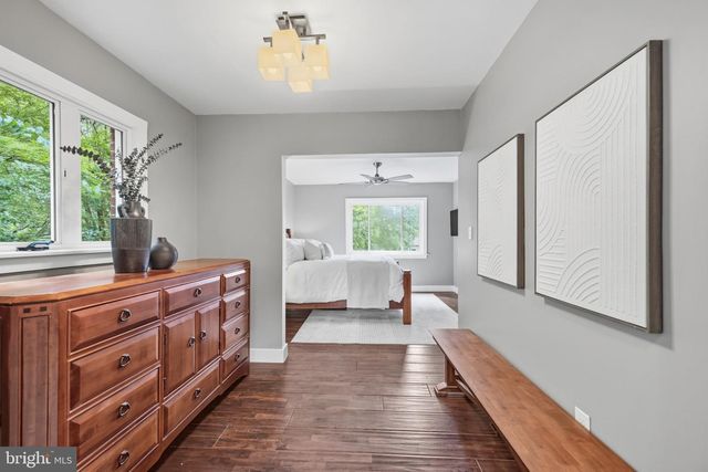 6429 EPPARD ST, Falls Church, VA 22044