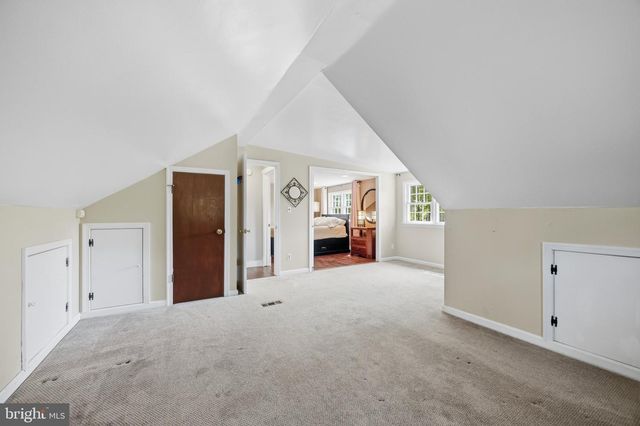6429 EPPARD ST, Falls Church, VA 22044