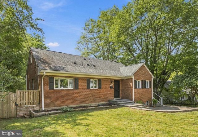 6429 EPPARD ST, Falls Church, VA 22044