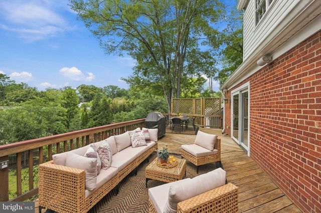 6429 EPPARD ST, Falls Church, VA 22044