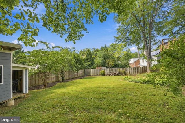 6429 EPPARD ST, Falls Church, VA 22044