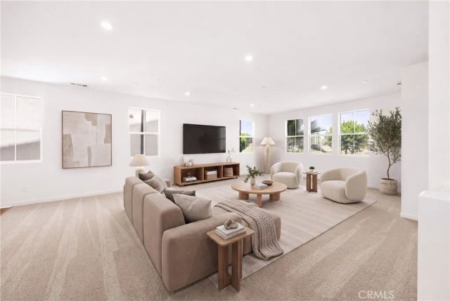 139 Jessup Way, Tustin, CA 92780