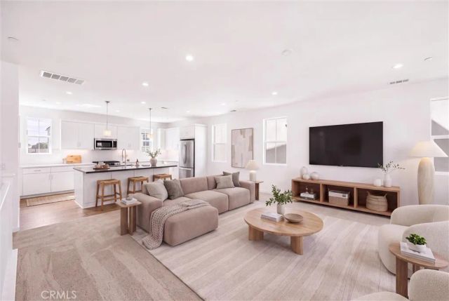 139 Jessup Way, Tustin, CA 92780