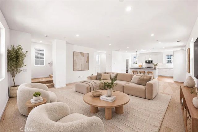 139 Jessup Way, Tustin, CA 92780