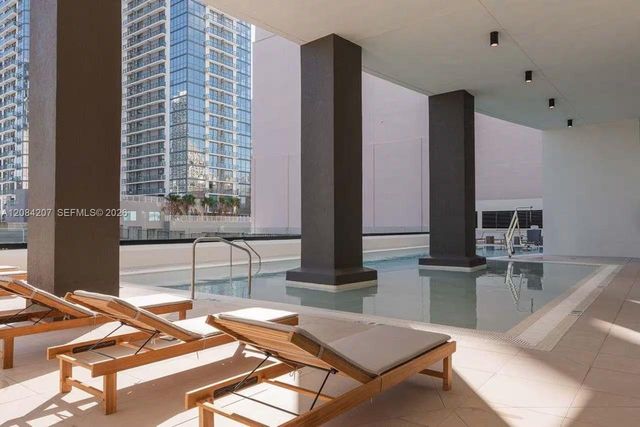 225 N Miami Avenue 3312, Miami, FL 33128