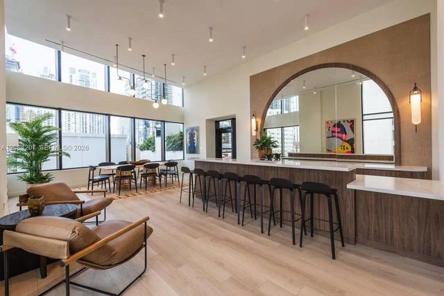 225 N Miami Avenue 3312, Miami, FL 33128