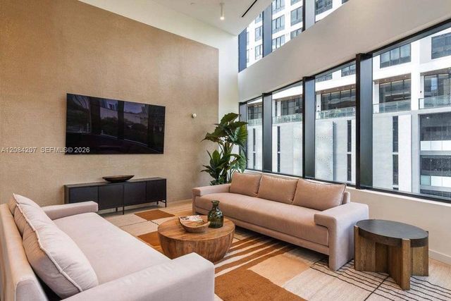 225 N Miami Avenue 3312, Miami, FL 33128