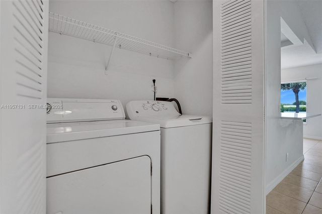 815 W Boynton Beach Boulevard 7-204, Boynton Beach, FL 33426