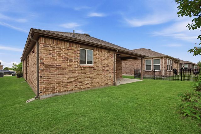1224 Freedom Lane, Little Elm, TX 76227