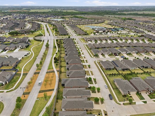 1224 Freedom Lane, Little Elm, TX 76227