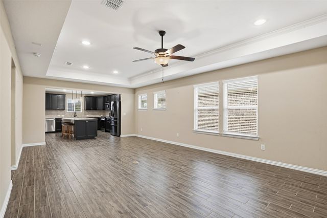 1224 Freedom Lane, Little Elm, TX 76227