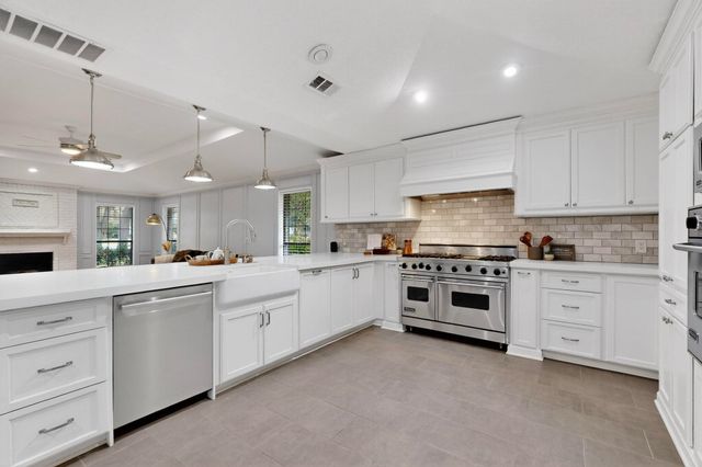 1175 Ridge Road W, Rockwall, TX 75087