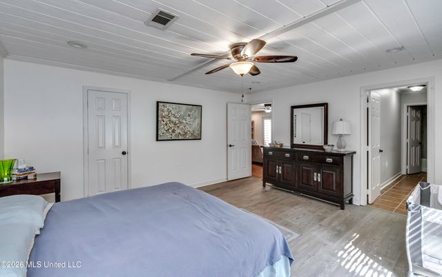 226 Waterwood Drive, Brandon, MS 39047