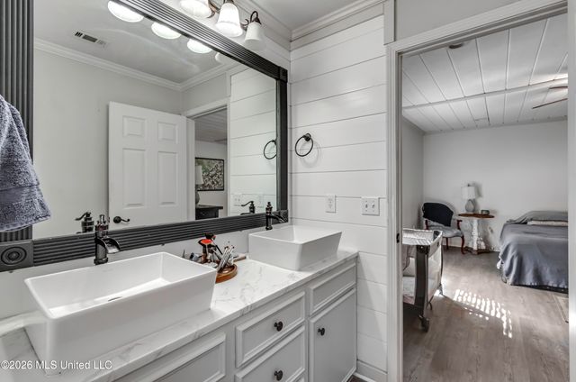 226 Waterwood Drive, Brandon, MS 39047