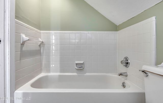 226 Waterwood Drive, Brandon, MS 39047