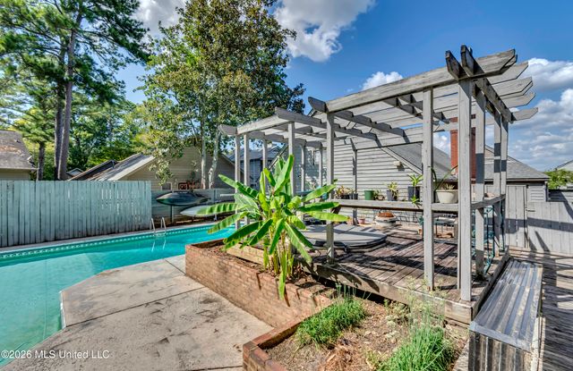226 Waterwood Drive, Brandon, MS 39047