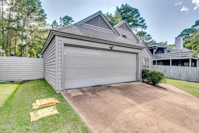 226 Waterwood Drive, Brandon, MS 39047