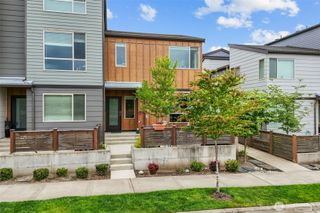 32652 Hemlock Avenue SE, Black Diamond, WA 98010