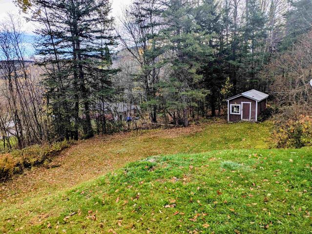 11 Bohan Street, Stewartstown, NH 03576