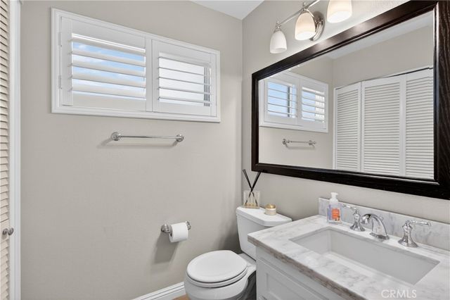 175 Admiral Way, Costa Mesa, CA 92627