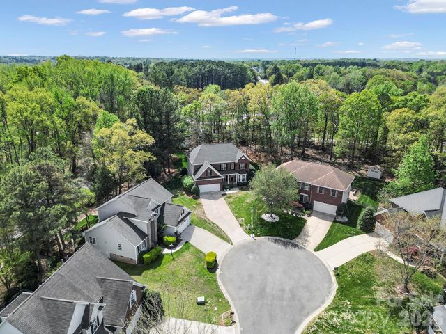 12509 Stirling Trace Court, Charlotte, NC 28277