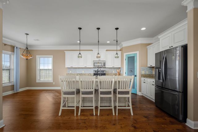 190 Chase Cir, Winchester, TN 37398