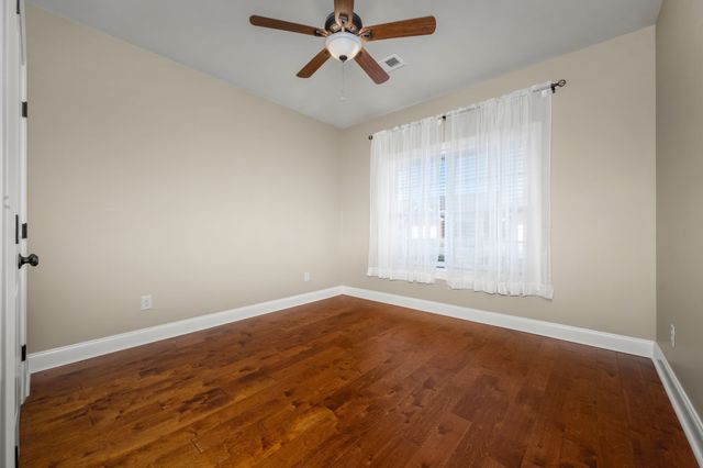 190 Chase Cir, Winchester, TN 37398