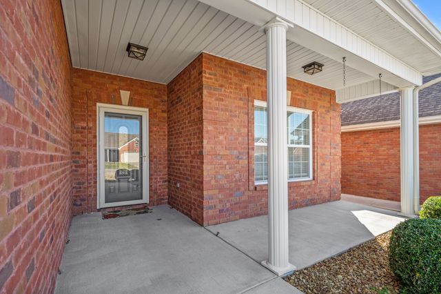 190 Chase Cir, Winchester, TN 37398