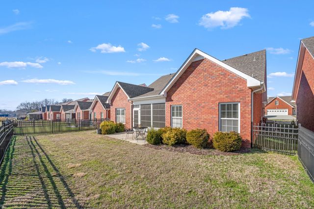 190 Chase Cir, Winchester, TN 37398