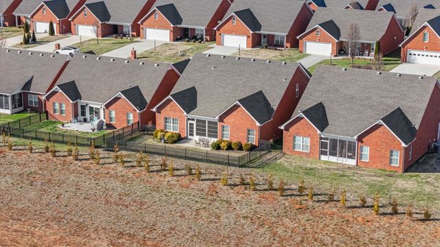 190 Chase Cir, Winchester, TN 37398