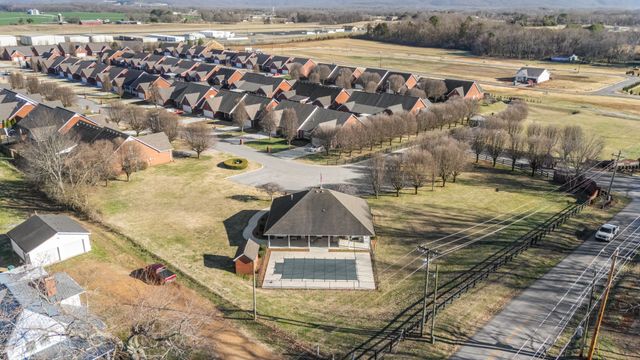 190 Chase Cir, Winchester, TN 37398