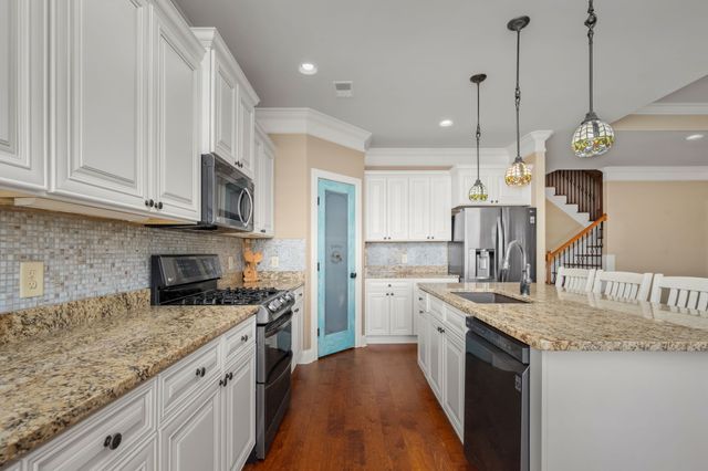 190 Chase Cir, Winchester, TN 37398