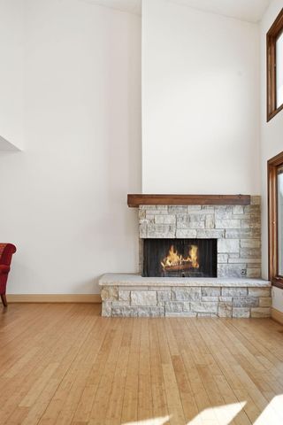 6769 W 82nd Street, Bloomington, MN 55438