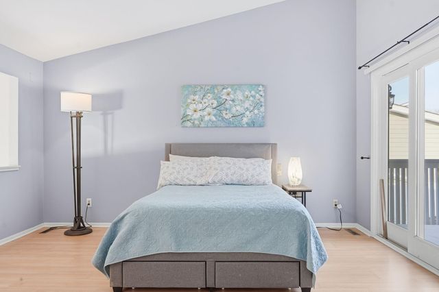 6769 W 82nd Street, Bloomington, MN 55438