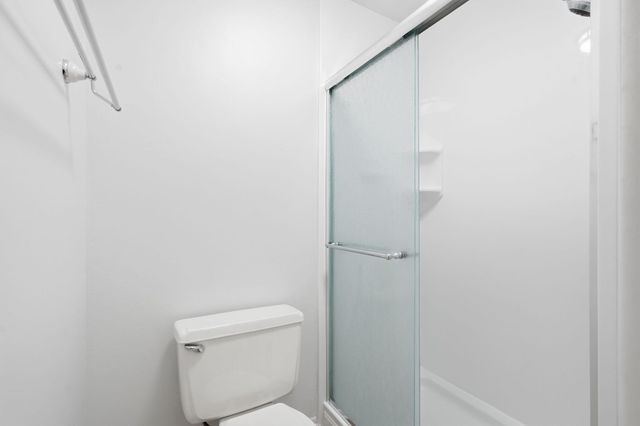 6769 W 82nd Street, Bloomington, MN 55438