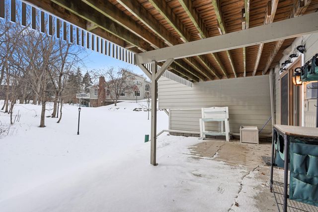 6769 W 82nd Street, Bloomington, MN 55438