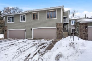 6769 W 82nd Street, Bloomington, MN 55438