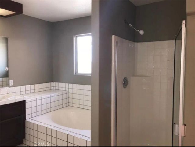 12422 San Ysidro, Victorville, CA 92392