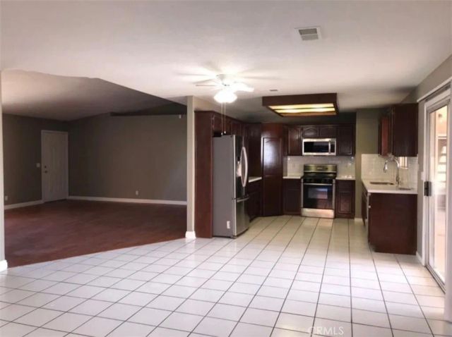 12422 San Ysidro, Victorville, CA 92392