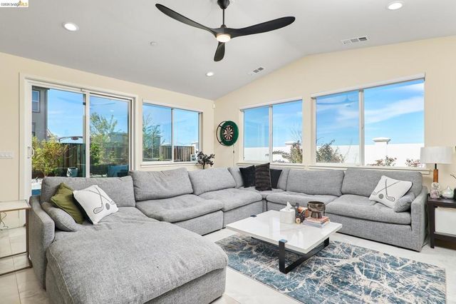 5532 Promontory Way, Antioch, CA 94531