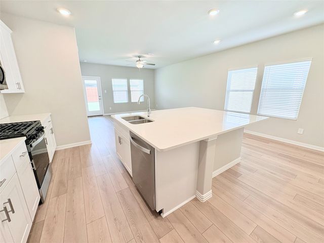 513 Dorothy Drive, Mckinney, TX 75071