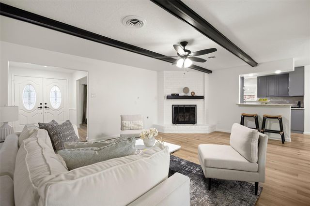 1911 Acacia Street, League City, TX 77573
