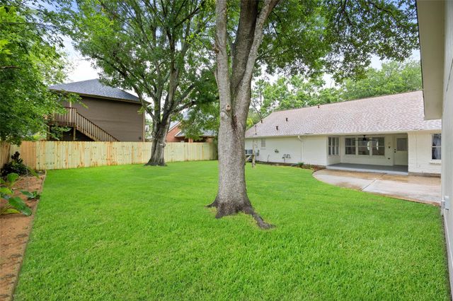 1911 Acacia Street, League City, TX 77573