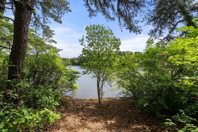 68 Chippingstone Road, Chatham, MA 02633