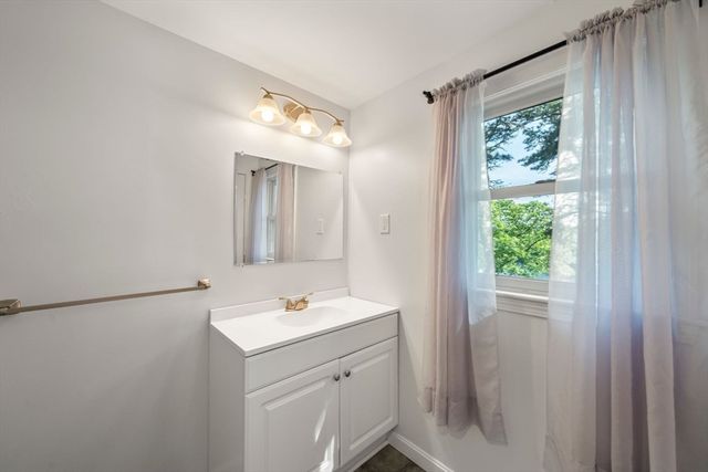 68 Chippingstone Road, Chatham, MA 02633
