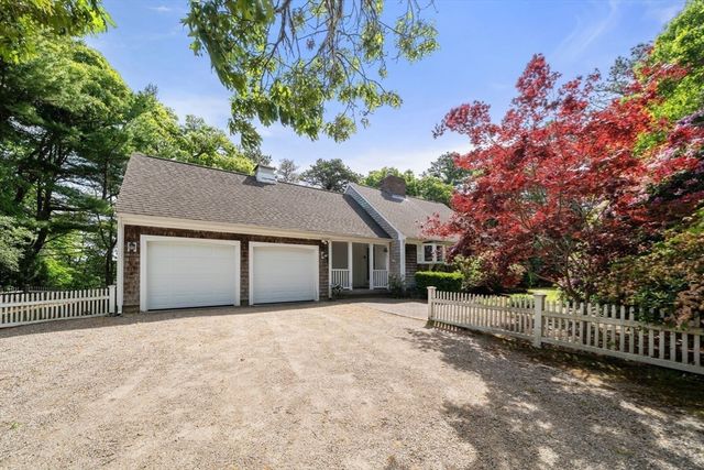 68 Chippingstone Road, Chatham, MA 02633
