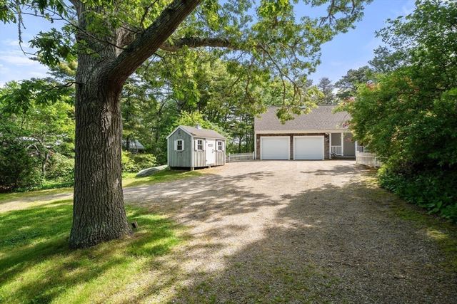 68 Chippingstone Road, Chatham, MA 02633