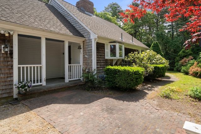 68 Chippingstone Road, Chatham, MA 02633