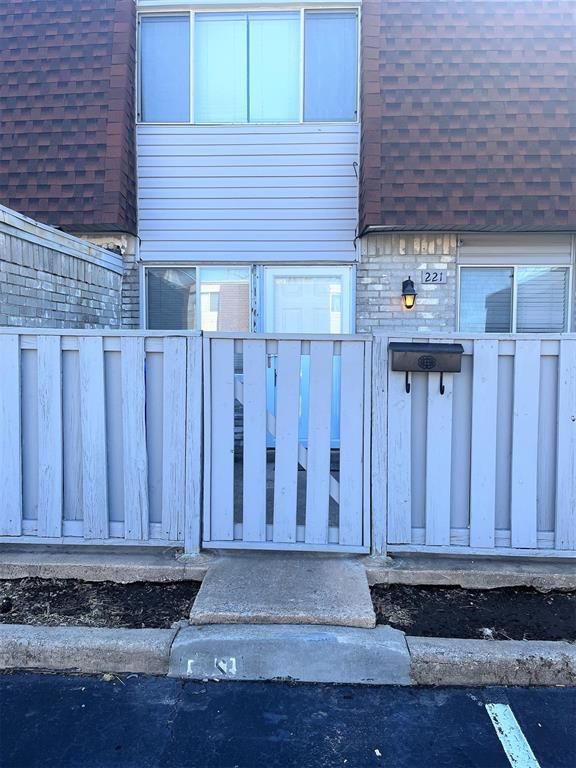 Address unavailable.